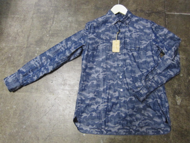 BLUE CAMO WAX COACH JACKET 。。。By Mt.REINIER DESIGN_d0152280_144587.jpg