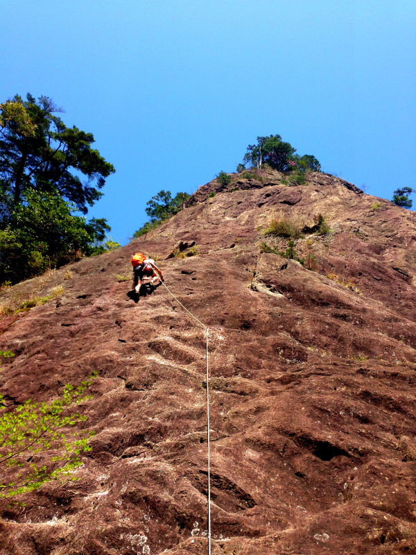 兵庫県 雪彦山　Multipitch Climbing 2014/04/23_b0220886_11154552.jpg