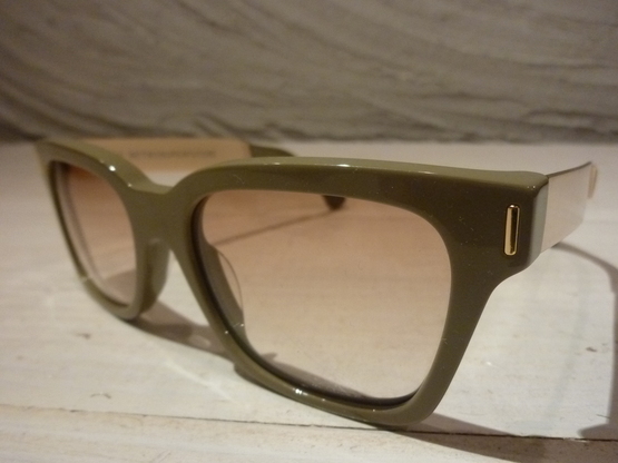 “SUPER”&“BETONES” 入荷~!! _d0165136_2011174.jpg