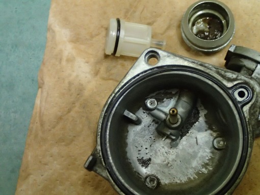 カブ70・エンジン廻りメンテ : Cubのある生活