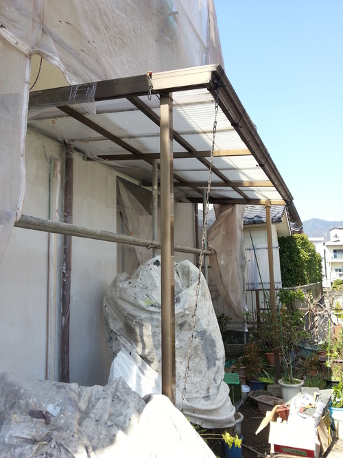 T様邸(佐伯区)外壁塗装および波板張替工事_d0125228_1053657.jpg