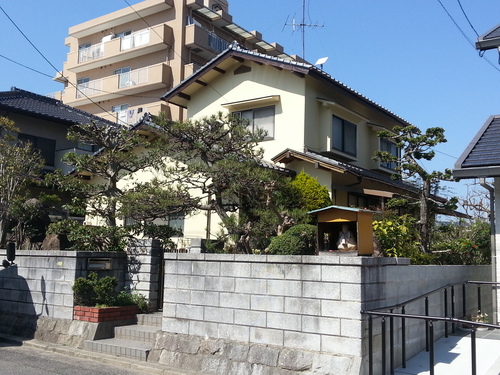 T様邸(佐伯区)外壁塗装および波板張替工事_d0125228_10561715.jpg