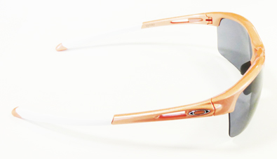 OAKLEY(オークリー)1眼式新作スポーツアイウェアM2 FRAME(エムツーフレーム)発売開始!_c0003493_1142943.jpg