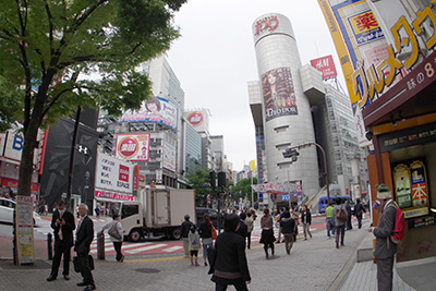 4月28日(月)の渋谷109前交差点_b0056983_18443162.jpg