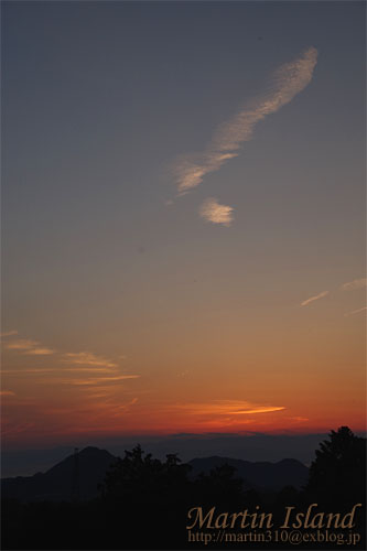 神秘の夕景に見るものは、・・・自然界の現象のもたらすもの。_a0282620_18571983.jpg