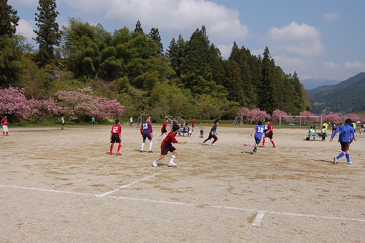 第二回NPOつけちスポーツクラブフットサル大会_d0010630_16404672.jpg