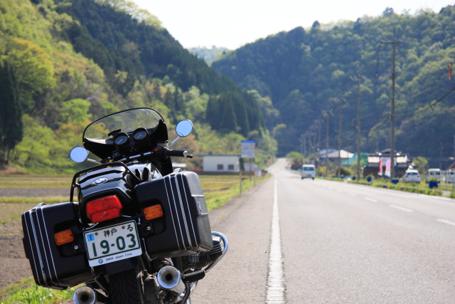 GW前半 岡山県のやまなみ街道を豪快に走る_e0261673_8514617.jpg