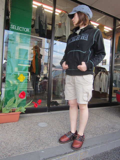 今季の本命★ SHORTS の1つ。。。Kato BASIC ・・・ Natural CARGO SHORTS!♪! _d0152280_3522073.jpg