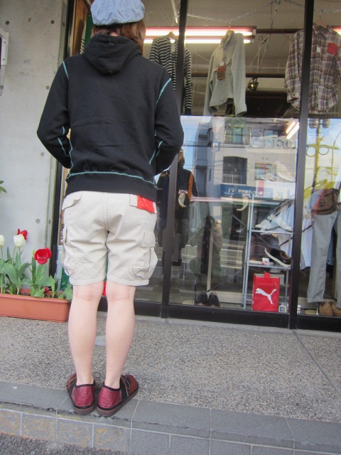 今季の本命★ SHORTS の1つ。。。Kato BASIC ・・・ Natural CARGO SHORTS!♪! _d0152280_3525131.jpg