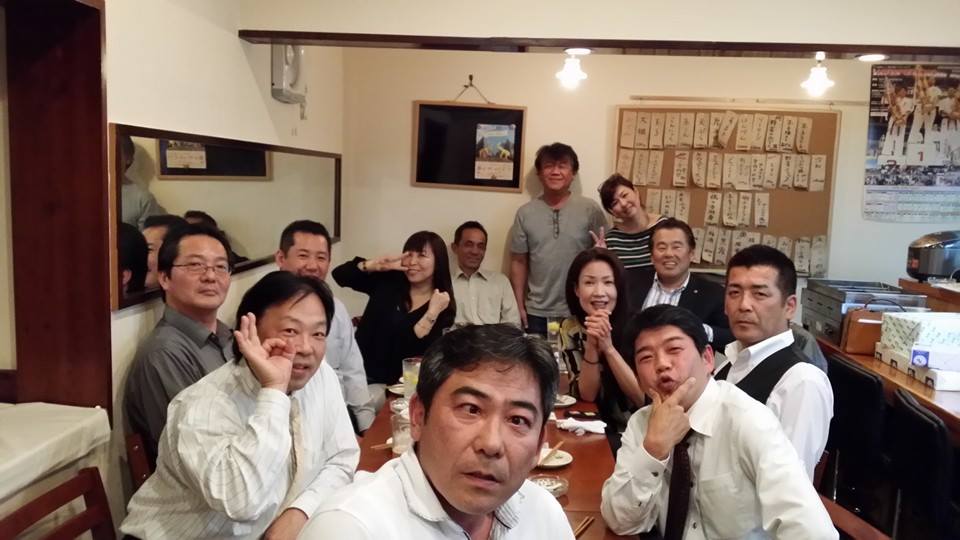 会議が早く終わってしまい、羽田空港で4時間もの待ち時間!_c0186691_2216256.jpg