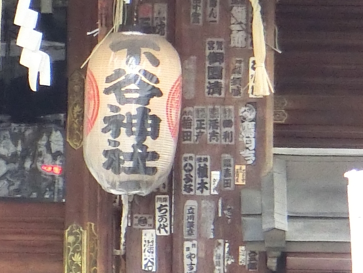 f0232417_0321015.jpg