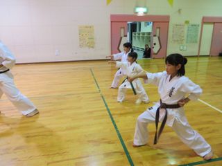 新発寒教室 体験と昇級審査会_c0118332_21475252.jpg
