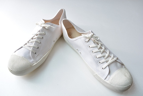 U.K. army white canvas sneaker dead stock_f0226051_12435845.jpg