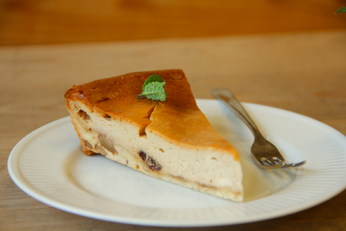 黒糖チーズケーキが生まれ変わりました 安曇野 ひつじ屋 黒糖チーズケーキが生まれ変わりました 安曇野 ひつじ屋