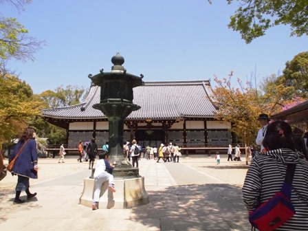 京都・大阪の桜見物の旅 2014 ⑨_b0292900_18415241.jpg