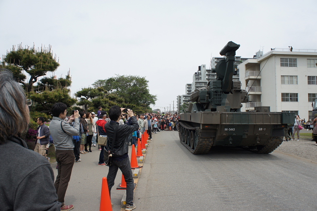 春の自衛隊祭り　（火曜日）_a0222229_2337154.jpg