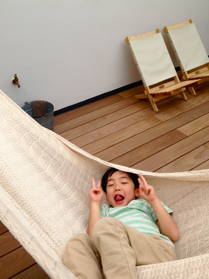 hammock_b0172633_1028276.jpg