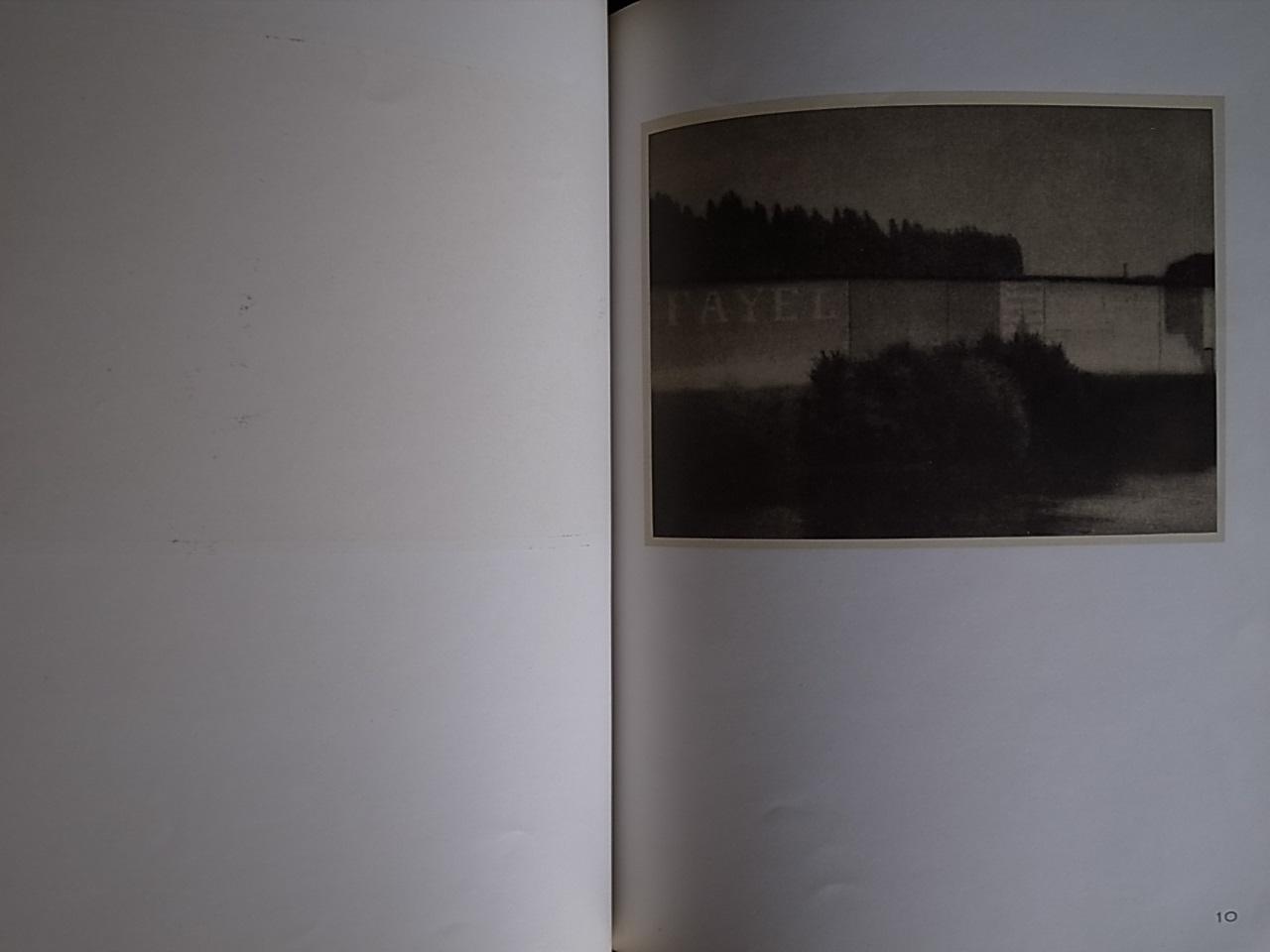 【値下げ】 巴里とセーヌ (日本写真史の至宝) 巴里とセーヌ (日本写真史の至宝) | 福原 信三 |本 | 通販 | Amazon