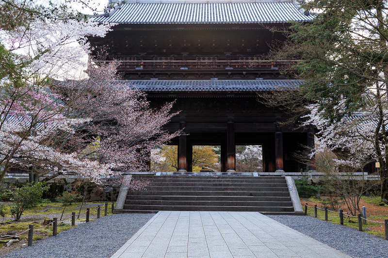 桜さんぽ（清流亭・南禅寺）_f0155048_23263664.jpg