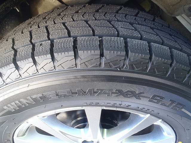 DUNLOP WINTER MAXX 245 SJ8 60R18 ダンロップ 4本セット ウィンターマックス ショップは送料無料 法人