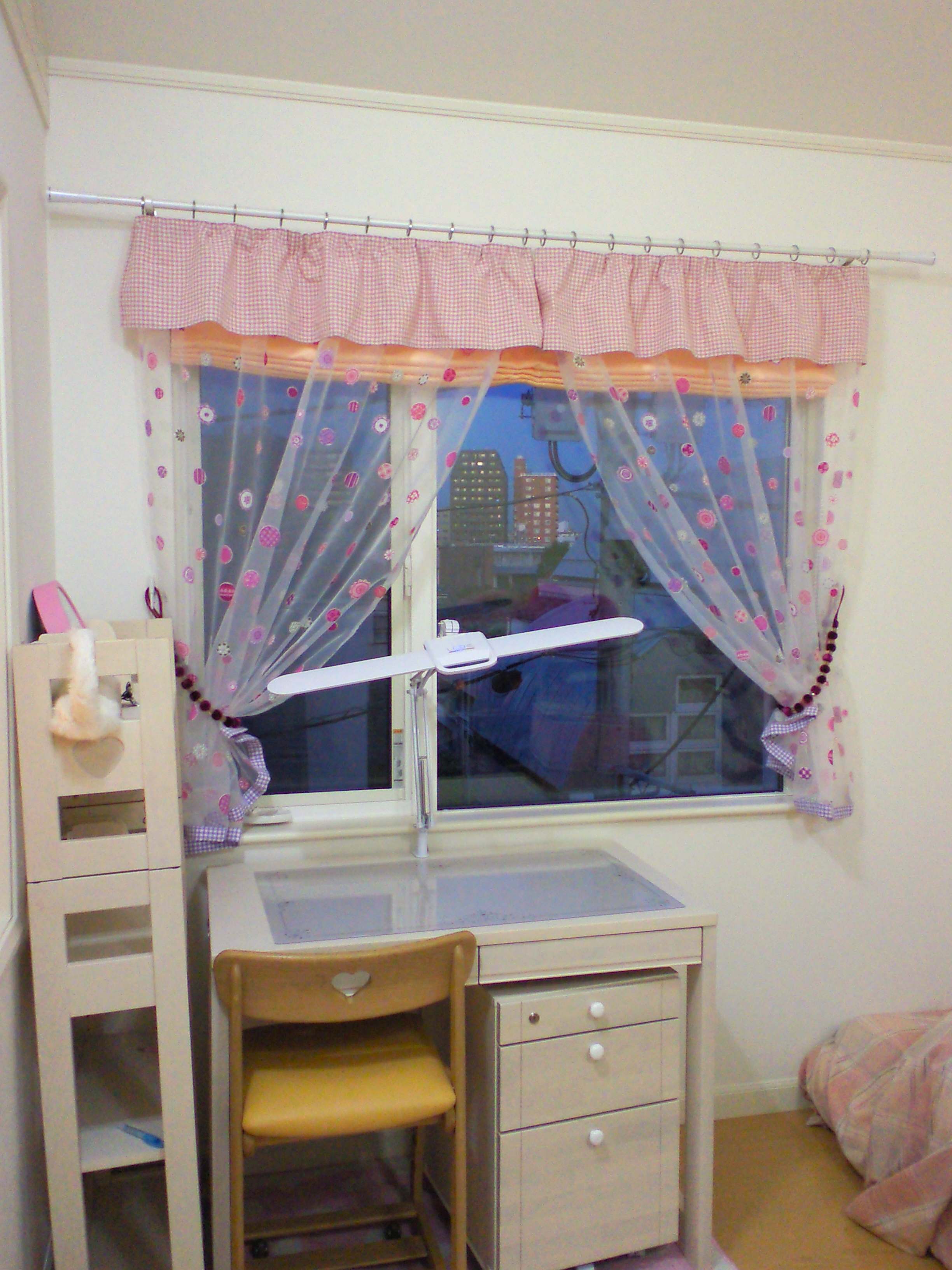 子供部屋のカーテンスタイル_c0157866_10214955.jpg