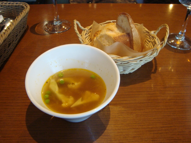 六本木「トンネルプラス」へ行く。_f0232060_1314693.jpg