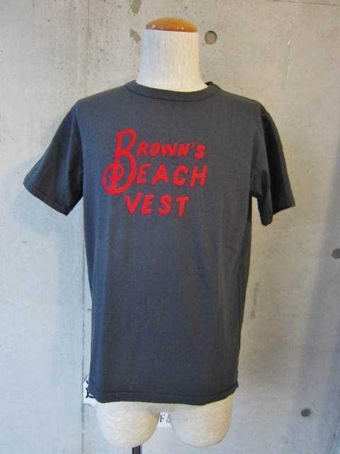 BROWN\'S BEACH VEST ・・・ 限定ロゴ TEE です!最高です!!_d0152280_102068.jpg