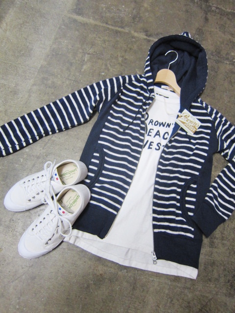 BROWN\'S BEACH VEST ・・・ 限定ロゴ TEE です!最高です!!_d0152280_1032812.jpg