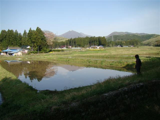 小屋森山を周回/泉ヶ岳前衛峰群…_a0127015_1012697.jpg