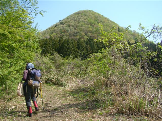 小屋森山を周回/泉ヶ岳前衛峰群…_a0127015_11222228.jpg