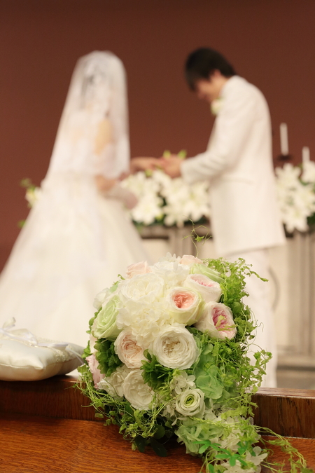 手作りのブーケと、教会の装花 東京女子大学とクレッセント様へ_a0042928_2230398.jpg