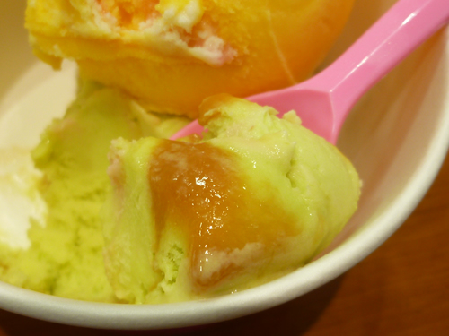 サーティワンアイスクリーム 池袋店_c0152767_18181033.jpg