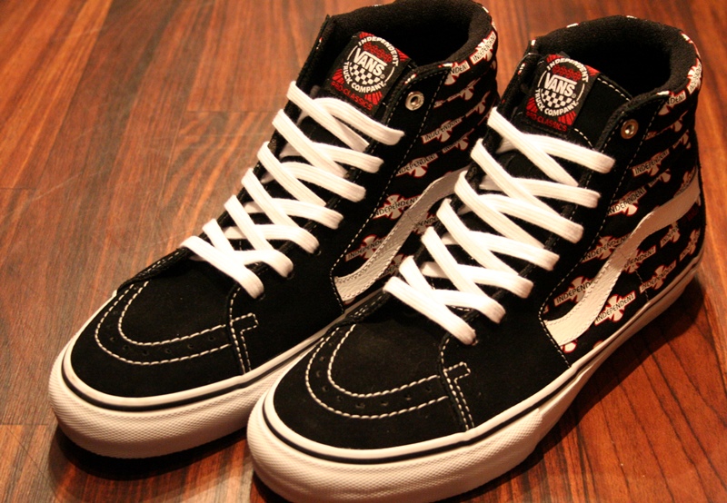 PICK UP KICKS!! \"VANS\"_f0017096_235714100.jpg