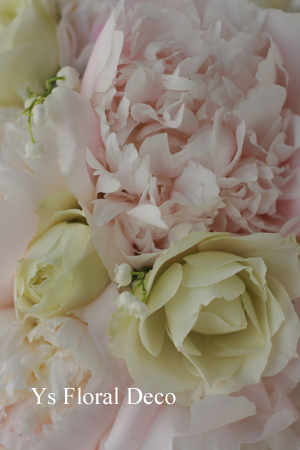 芍薬とバラとスズラン メールのお返事について_b0113510_15294312.jpg