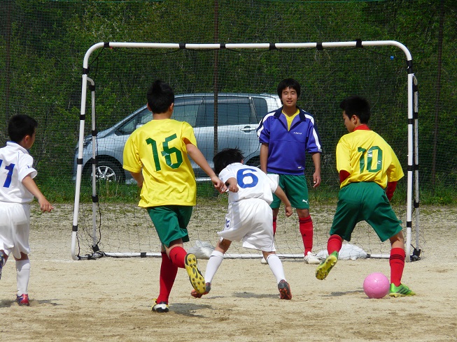 第2回 フットサル大会_d0010630_2202692.jpg