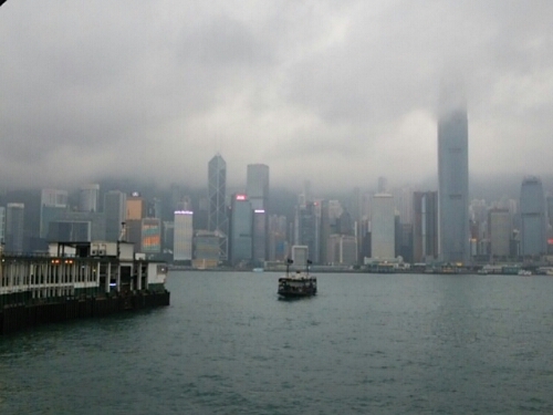小雨降る香港_e0047657_19253171.jpg