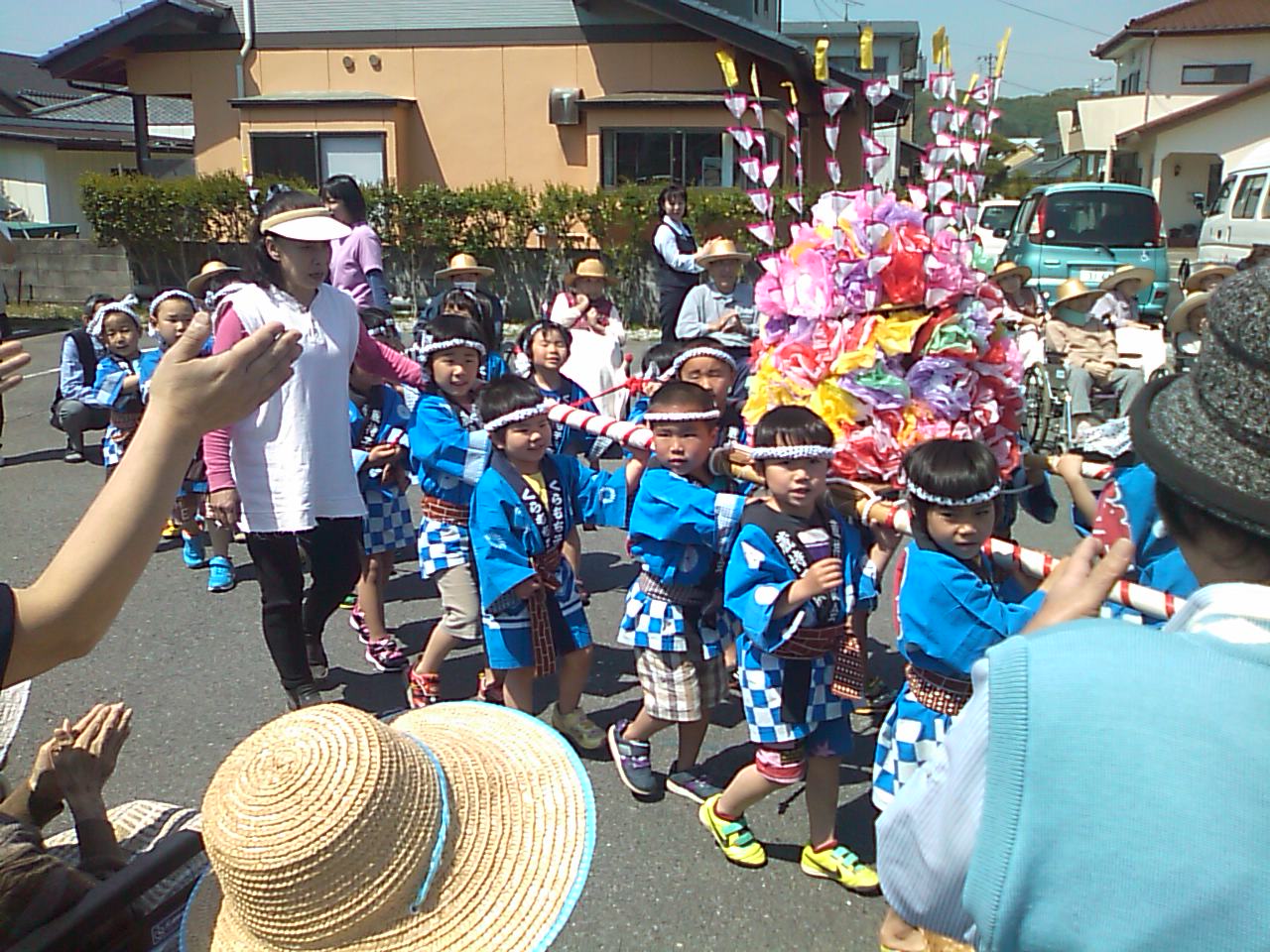 五月晴れの春季例大祭_e0068696_717559.jpg