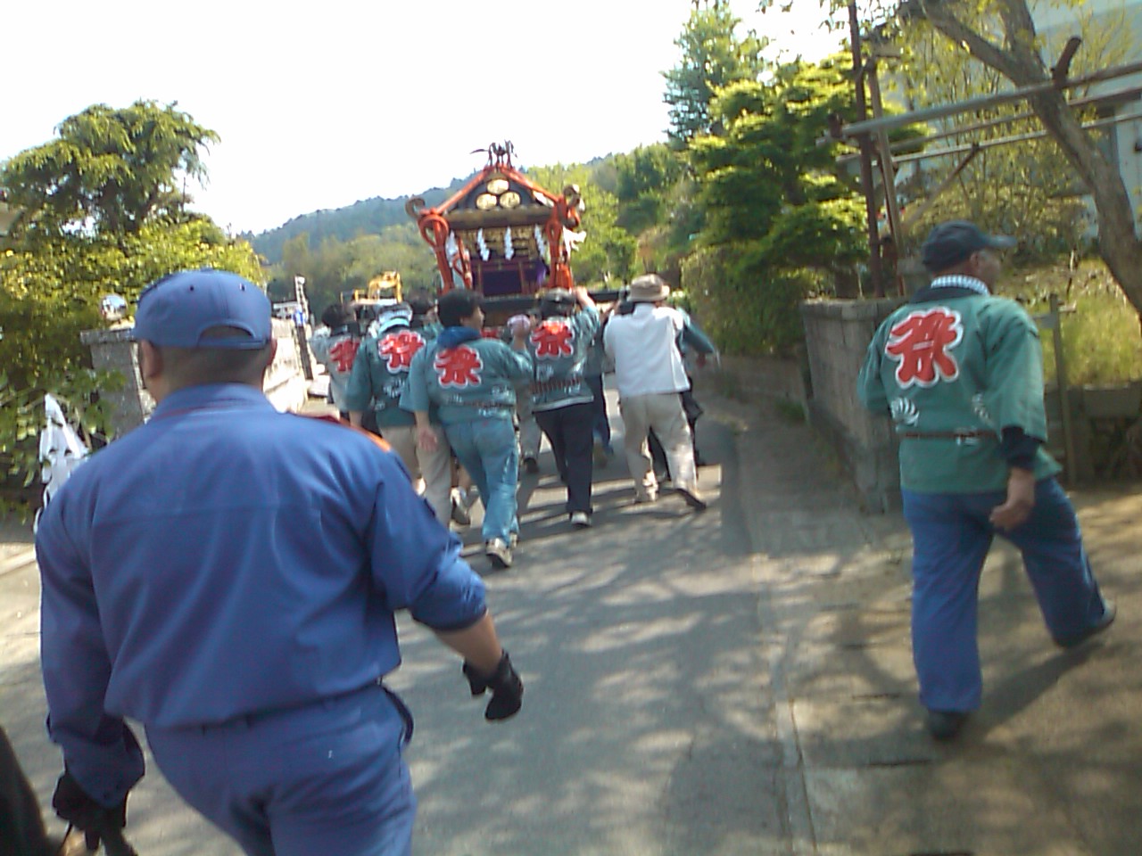 五月晴れの春季例大祭_e0068696_7202420.jpg