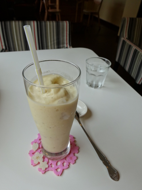カフェ アリエッテイ_c0223630_1905097.jpg
