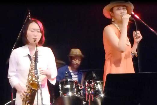 2014年5月4日、カラフルどんたくライブ@Gate\'7、第1部のライブレポ♪_e0188087_14184216.jpg