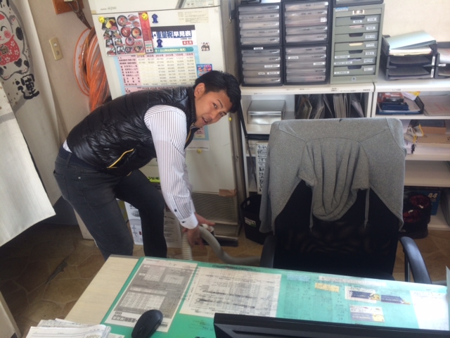 5月7日(水)山本が送ります☆TOMMYの1日ランクル アルファード ハマー _b0127002_17465648.jpg