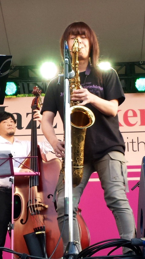 5月7日 Jazzlive comin本日は おやすみ です。_b0115606_10304675.jpg