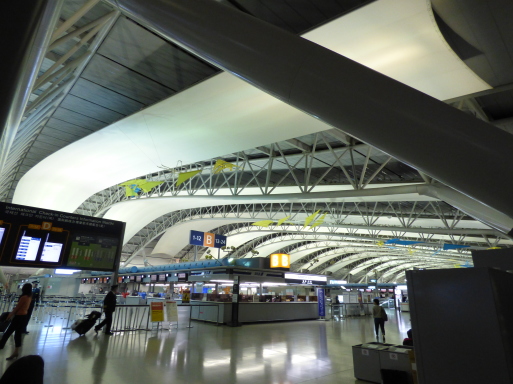 関西空港　建築家　レンゾ　ピアノ　２_c0041935_07093797.jpg