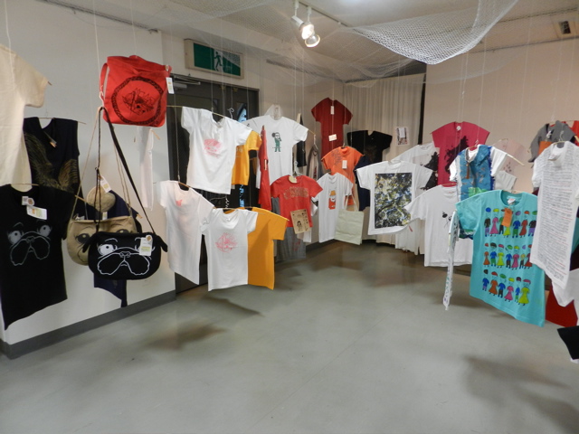 ~5/12 Tシャツアート展vol.3始まっています!_f0106896_17385643.jpg