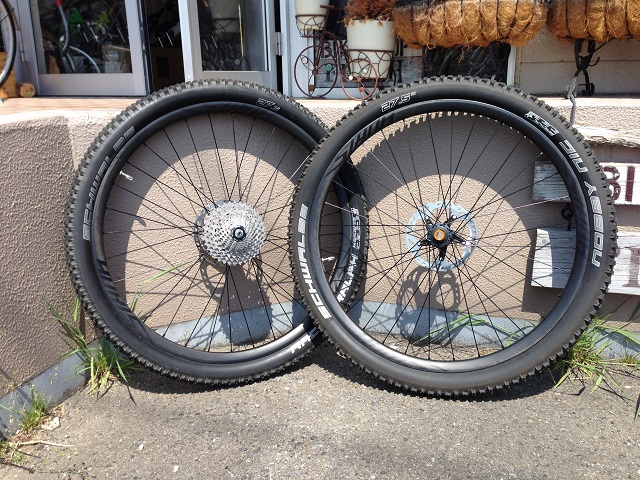 Yuris FORMOSA カーボンリム : Bikeshop Fresh バイクショップ Yuris FORMOSA カーボンリム : Bikeshop Fresh バイクショップ