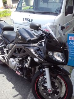 車検入庫しました_a0165286_1137551.jpg