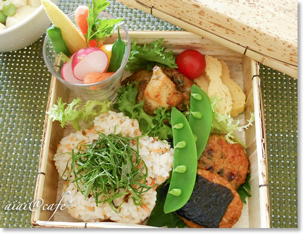お弁当でおもてなし♪5月のレッスンスタート_a0056451_1774566.jpg