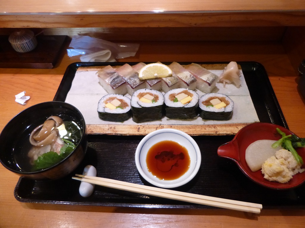 庶民的なお寿司_f0205367_17491511.jpg