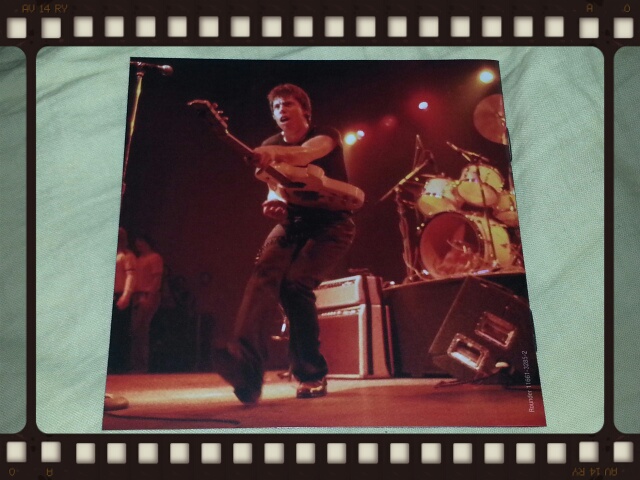 GEORGE THOROGOOD AND THE DESTROYERS / LIVE IN BOSTON 1982_b0042308_23155347.jpg