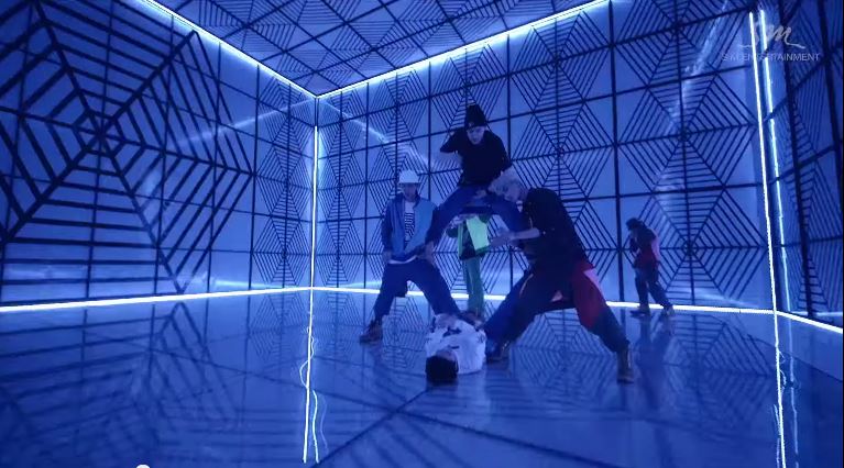 そんなお前にオーバードーズ Exo Overdose 楽曲分析 パンチャ男とドゥグン女のkな生活